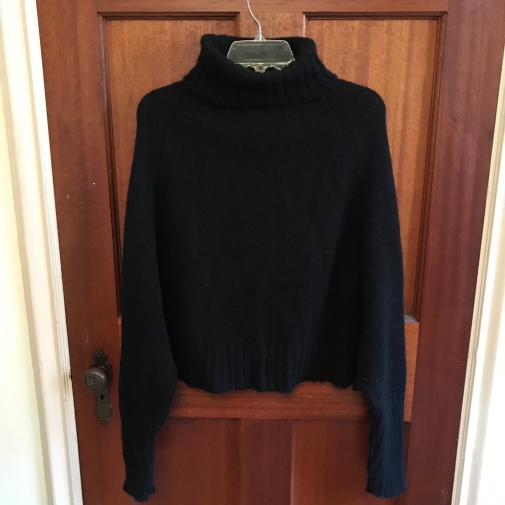 Crop Black Turtleneck